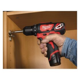 Akumuliatorinis gręžtuvas MILWAUKEE M12 BDD-202C