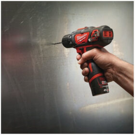 Akumuliatorinis gręžtuvas MILWAUKEE M12 BDD-202C